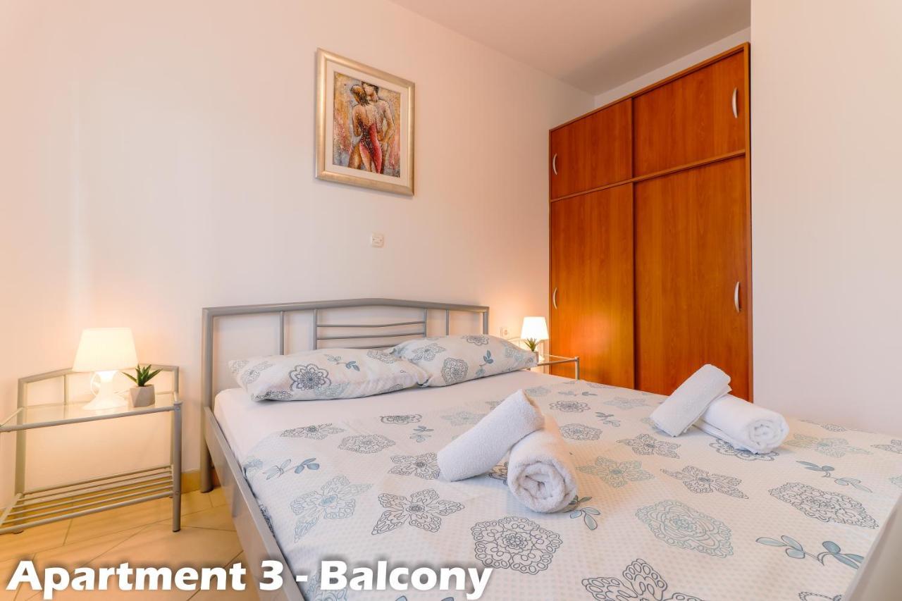 Apartments Juric Vrsar Bagian luar foto