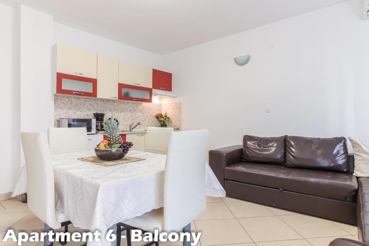 Apartments Juric Vrsar Bagian luar foto